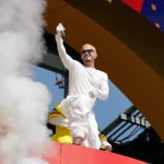 Doja Cat, Tems, J Balvin y Coldplay unen fuerzas en show de medio tiempo de la FIFA