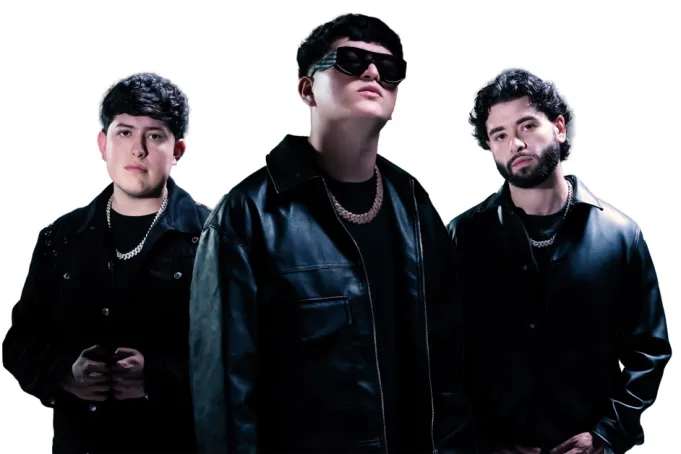 Cómo Clave Especial pasó de tocar en eventos locales a firmar con Street Mob Records