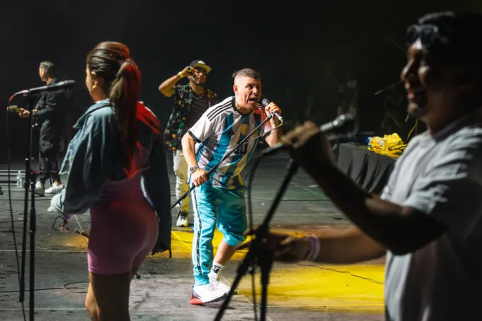 Tragedia en concierto de Damas Gratis en Bogotá deja un muerto y múltiples heridos: ‘Colombia, me rompiste el corazón’