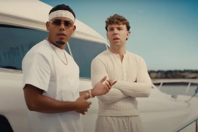 Myke Towers y Quevedo encienden los charts con ‘Soleao’