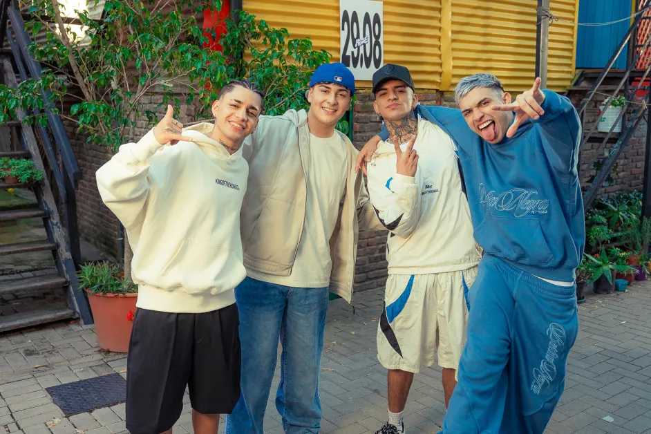 Roze Oficial, Max Carra, Valen y Ramky En Los Controles lideran Billboard Argentina Hot 100 por 3ª semana con ‘Tu jardín con enanitos’