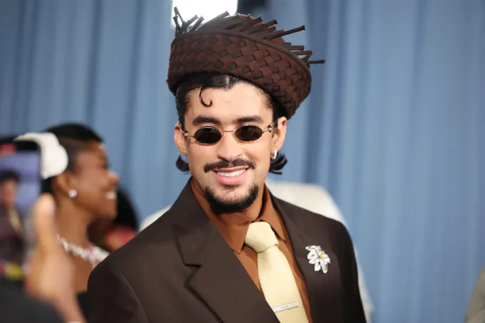 Bad Bunny recibe 4 nominaciones a los VMAs de MTV 2025: Lista completa