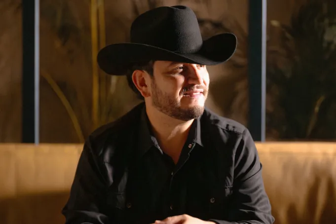 Eden Muñoz logra su noveno No. 1 en la lista Regional Mexican Airplay