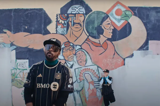 Will.i.am critica redadas de ICE en tema mariachi-hop ‘East L.A.’: ‘Van tras la gente que embellece nuestra ciudad’