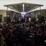 Mister Chivo consigue su primer No. 1 en una lista de Billboard con colaboración con Grupo Frontera