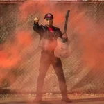 Tom Morello habla de tomar el micrófono, fusionar rock y activismo y tocar junto a su hijo en próximo álbum ‘implacable’