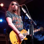 Ace Frehley, guitarrista cofundador de KISS, muere a los 74 años
