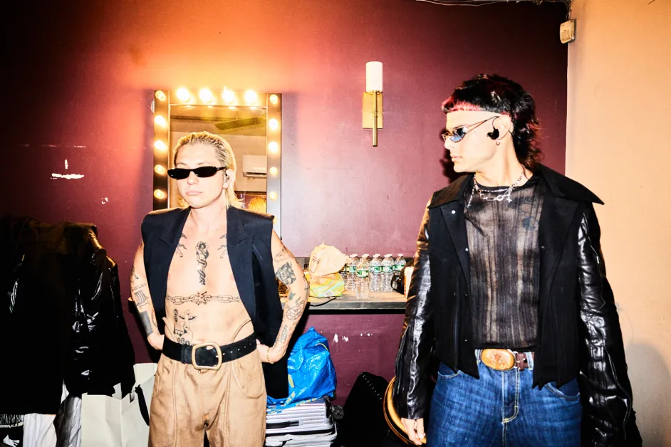 Todos los Artistas Latinos En Ascenso de Billboard de 2025: CA7RIEL y Paco Amoroso, Netón Vega, Beéle y más