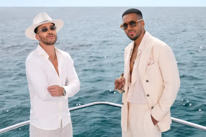 Romeo Santos y Prince Royce revelan fechas de la gira Mejor Tarde Que Nunca 2026