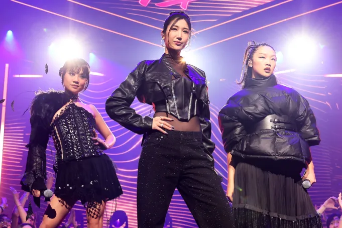 ‘Golden’ de HUNTR/X pasa récord de 20 semanas en el No. 1 de la lista Billboard Global Excl. U.S.